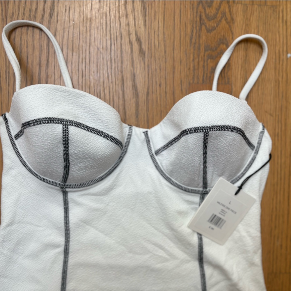 NEW Onia Valerie One Piece Swimsuit - Picture 5 of 5